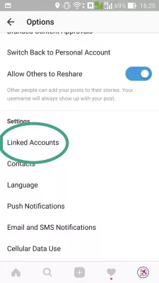 Hur delar jag Instagram-berättelsen till Facebook? Tips och tricks : Länkade kontonmeny i instagraminställningar